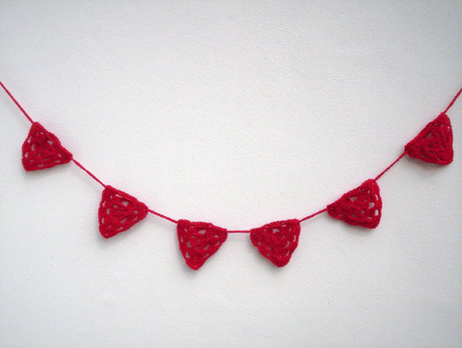 Crochet bunting, Red bunting decoration, red garland