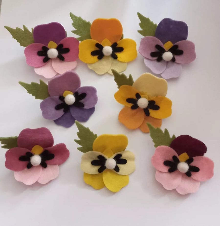 Felt Pansy Brooch: Handmade Flower Corsage, Hat Pin