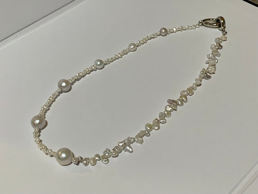 Natural 7-8mm Freshwater White Baroque Pearl Beads Necklace 18