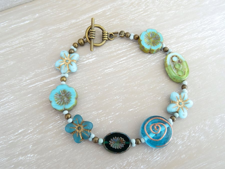 Czech glass bracelet,blue bracelet,flower bracelet,ladies bracelet,gift.