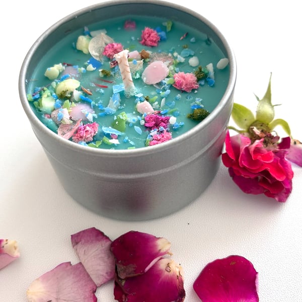 Soy Wax Candle in a Tin with Confetti-Style Decoration - Sea Salt Scent