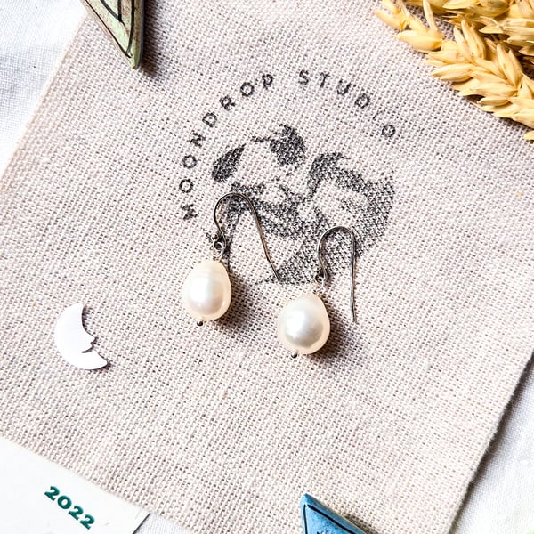 Freshwater Pearl Drop Earrings - Solid Silver Hooks - Limited Edition 