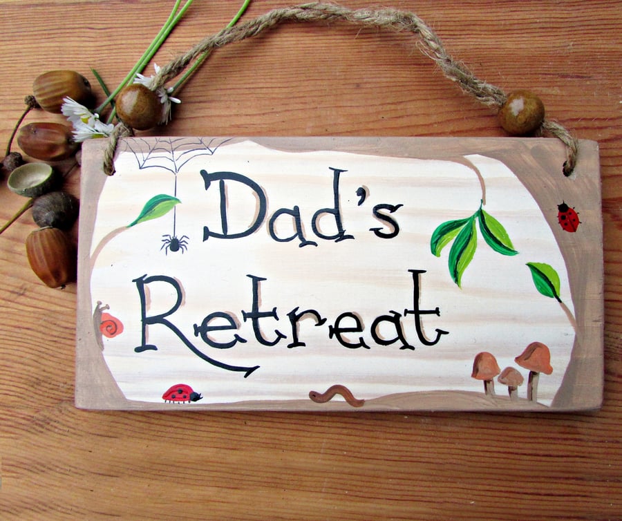 Dad's Retreat, Exterior  Plaque