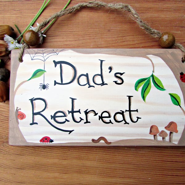 Dad's Retreat, Exterior  Plaque