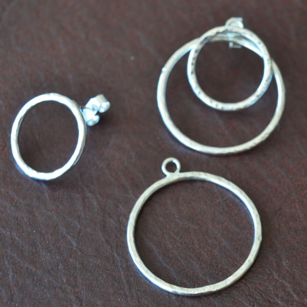 STERLING SILVER EARRING, statement earrings, circle stud with jackets