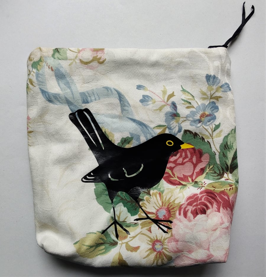 Blackbird Make Up Zipped Bag 