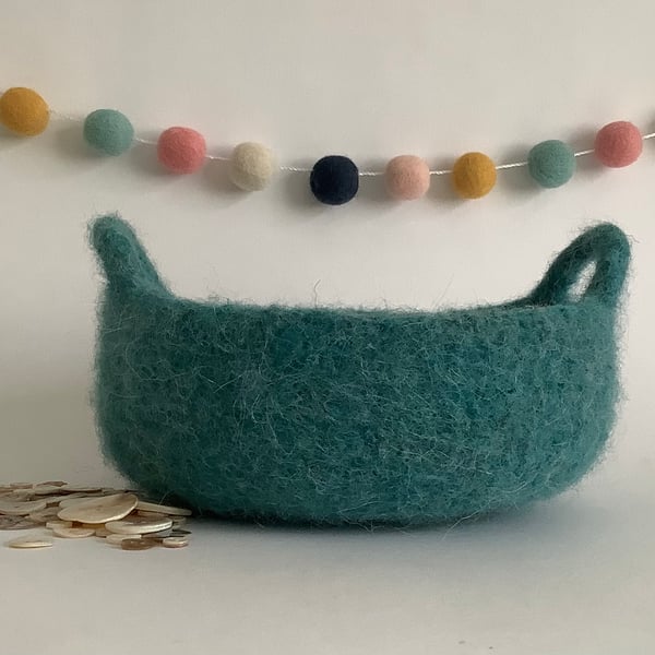FELTED 'FUSSPOT'  BOWL , tray , desk tidy .  Wool. Sea green (with handles ).