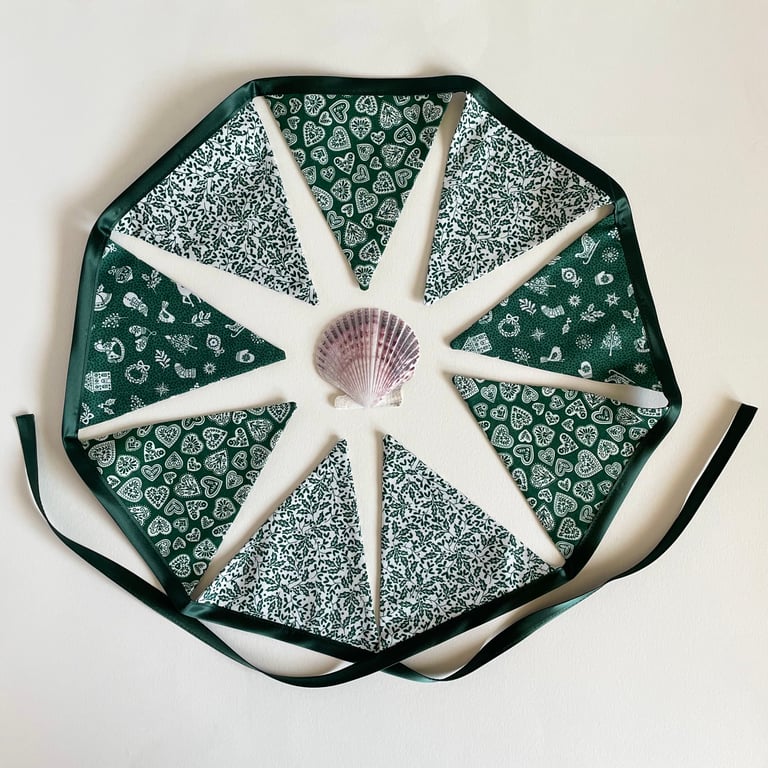 Green Scandi Bunting - small