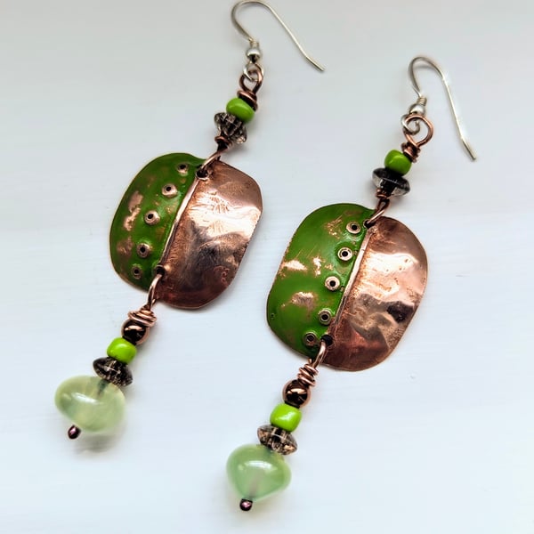 Oakmoss fold formed, hammered copper earrings with prehenite