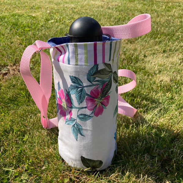 Water bottle carrier with pocket for phone - floral