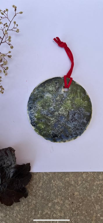 Portal Glazed Porcelain Christmas Tree Decoration Ornament Earth Globe Glaze