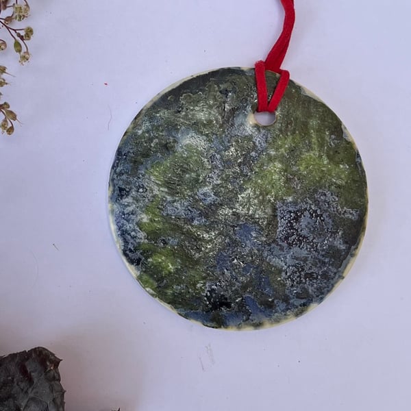 Portal Glazed Porcelain Christmas Tree Decoration Ornament Earth Globe Glaze