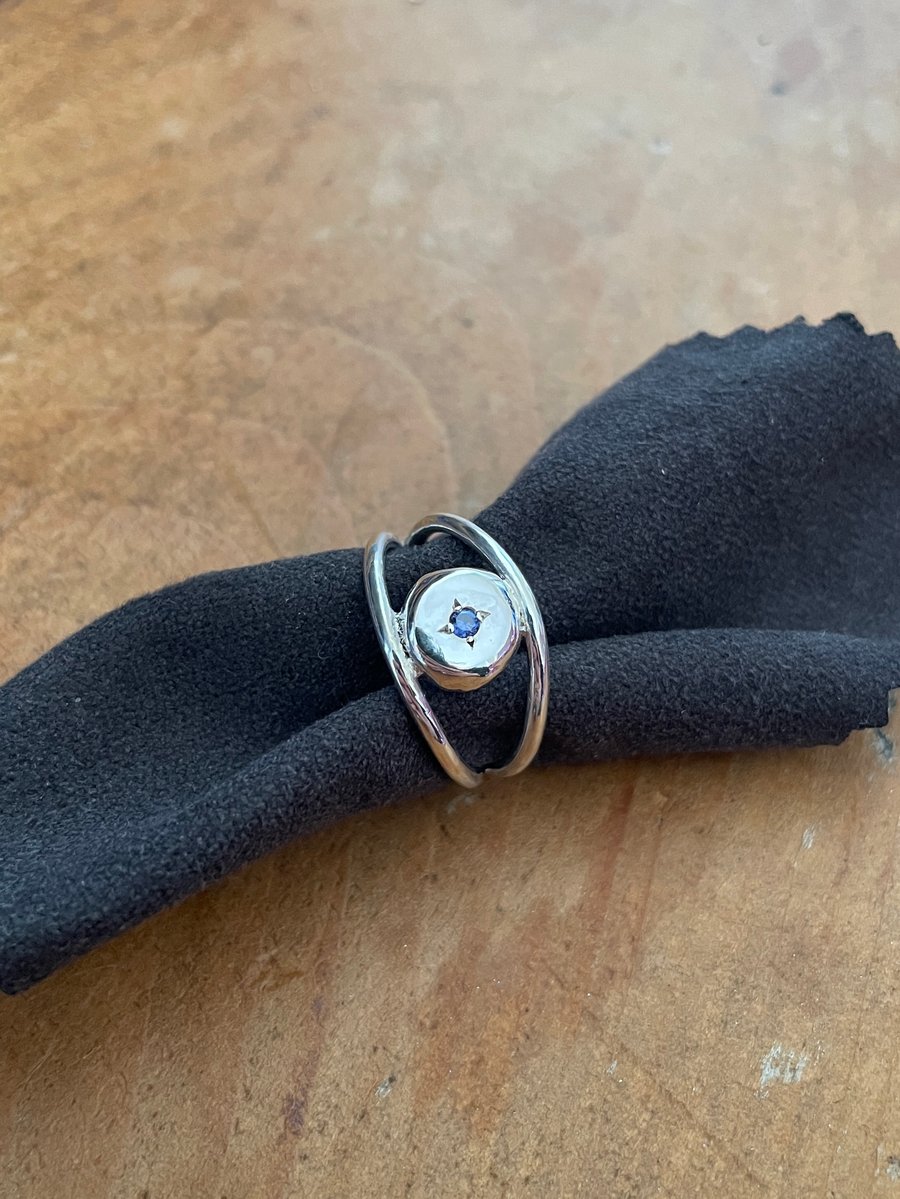 Sterling silver wire rings with dark blue cubic zirconia star setting size N & P