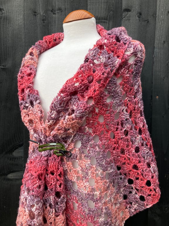 Frothy Waves Red Berries Chevron Lace Rectangular Handmade Shawl Wrap Scarf