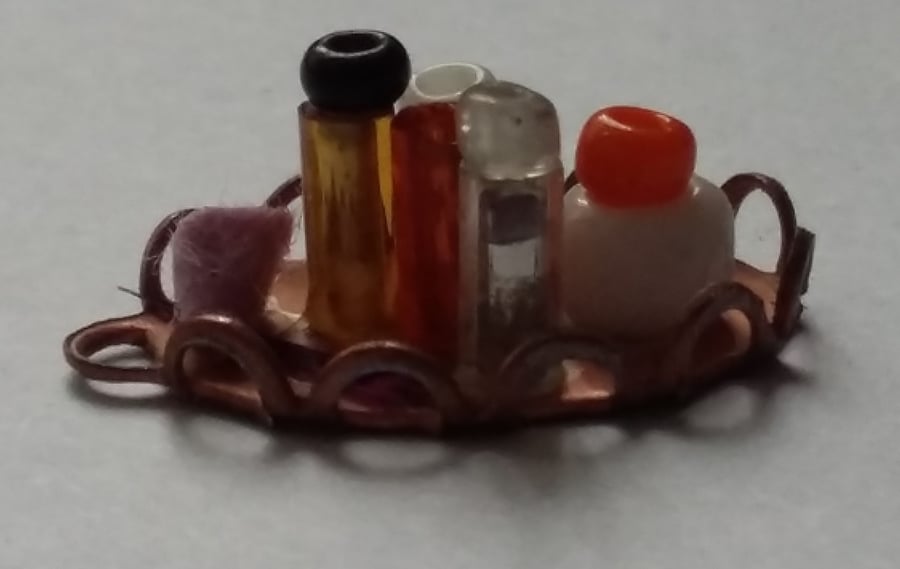 A 1,24th scale DRESSING TABLE TRAY