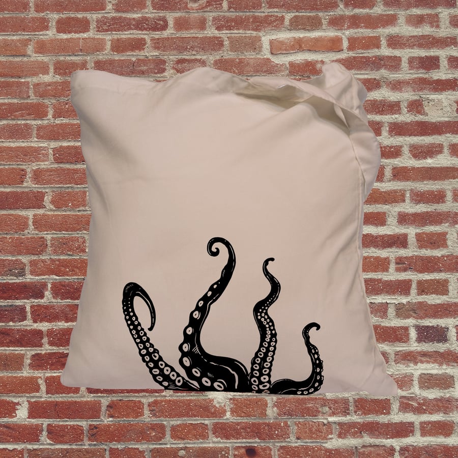 Octopus tote bag, from the deep aquatic sea creatures design