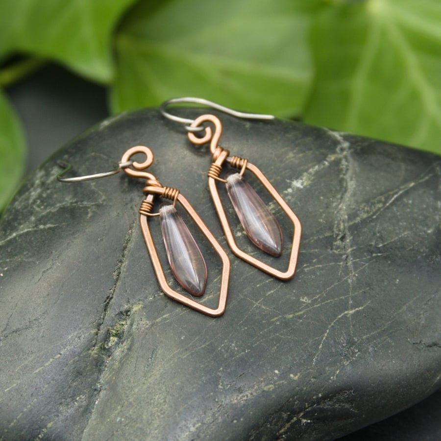 SALE - Hammered Copper Wire Earrings with Lilac Dagger Beads