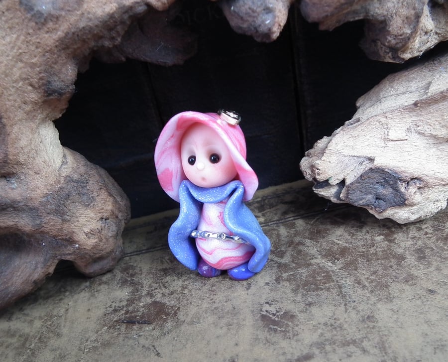 Tiny Gnome Maiden 'Ina' 1.5" OOAK Sculpt by Ann Galvin