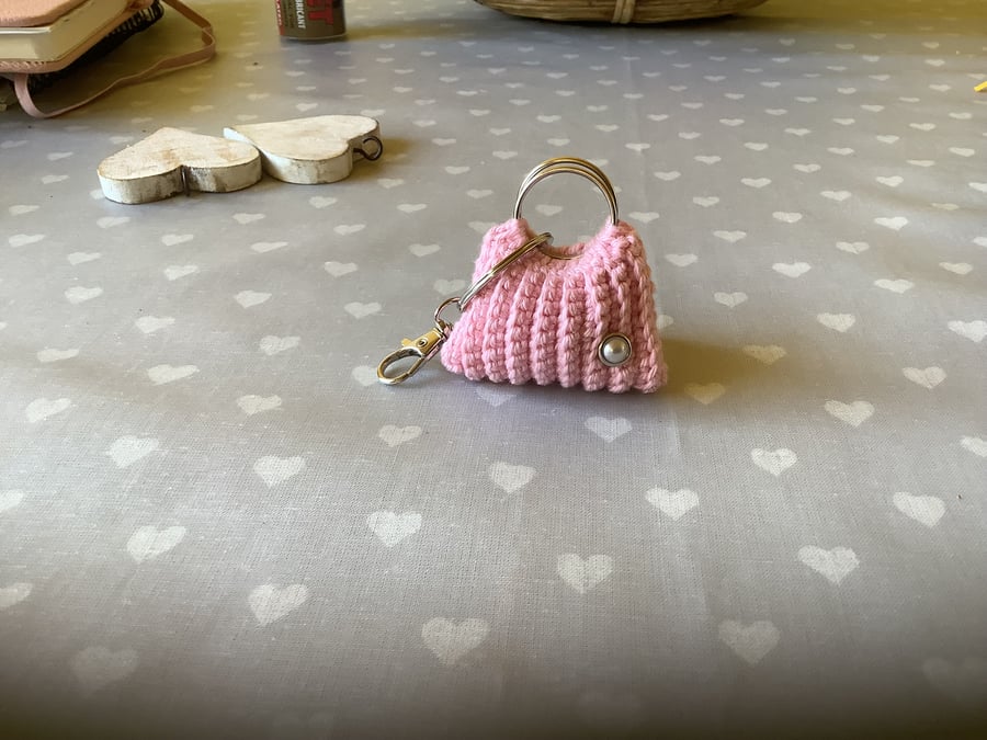 Crochet mini handbag keyring 