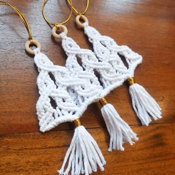 Christmas macrame ornaments, set of 3, Xmas hanging decoration - white