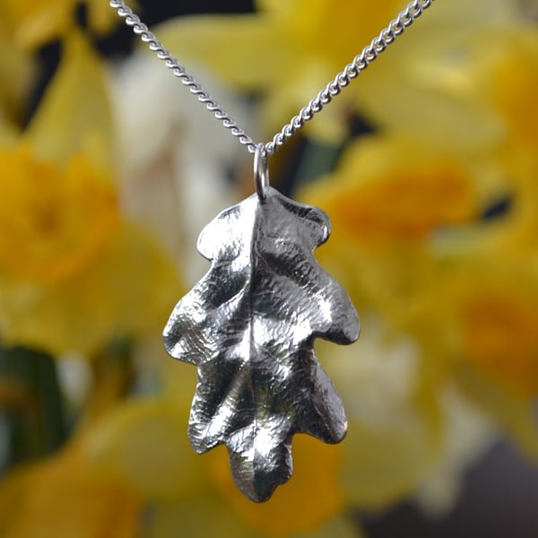 Oak leaf pendant necklace with sterling silver chain