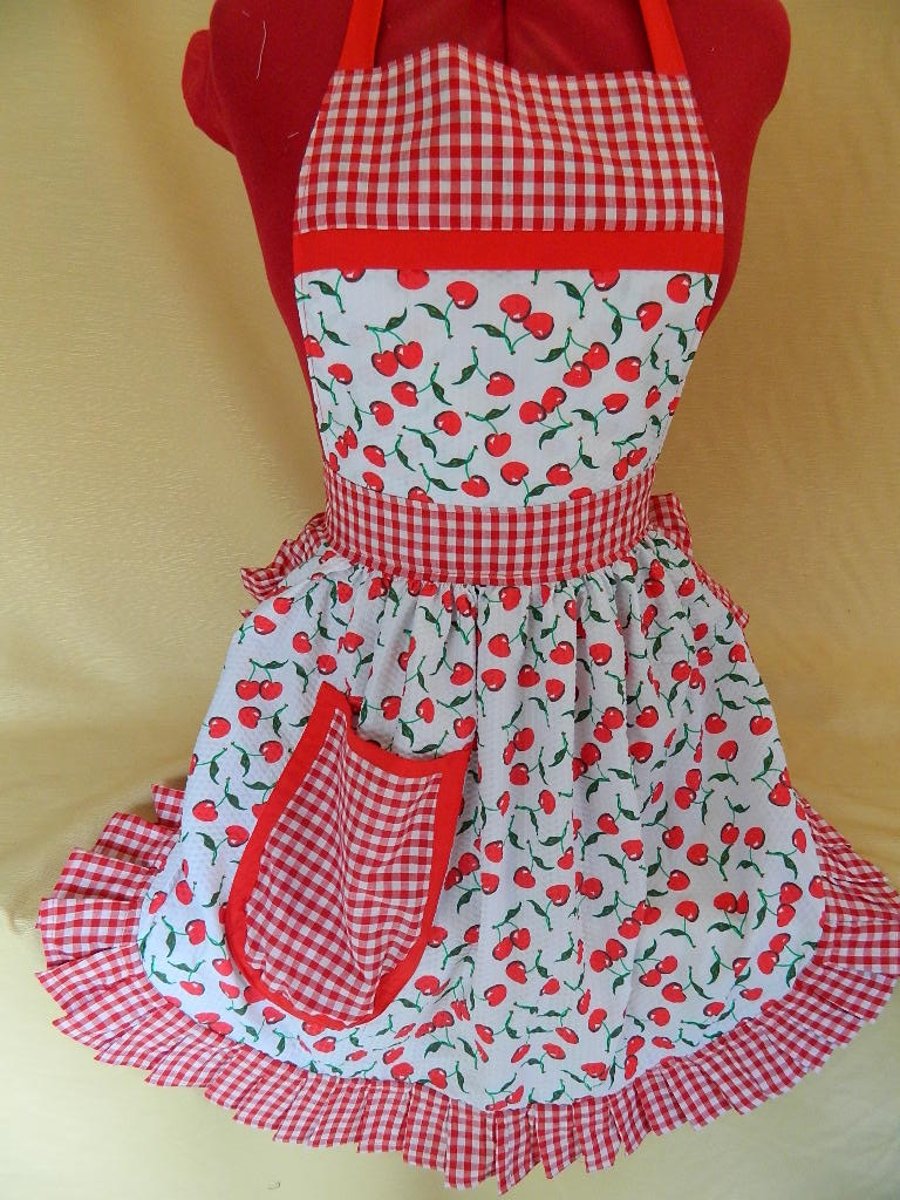 Vintage 50s Style Full Apron Pinny - Red & White - Cherries (Cherry)