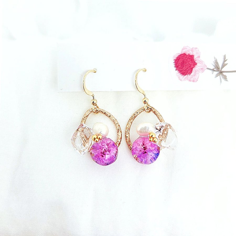 Dried flowers earrings Floral pendant earrings