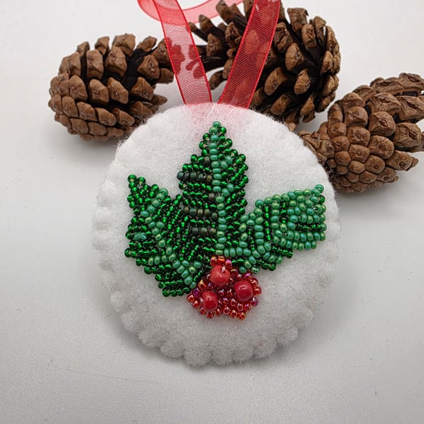 Holly Christmas decorations with bead embroidery 