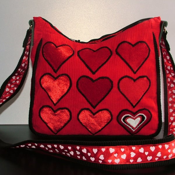  RED HEART RIBBON HAND BAG