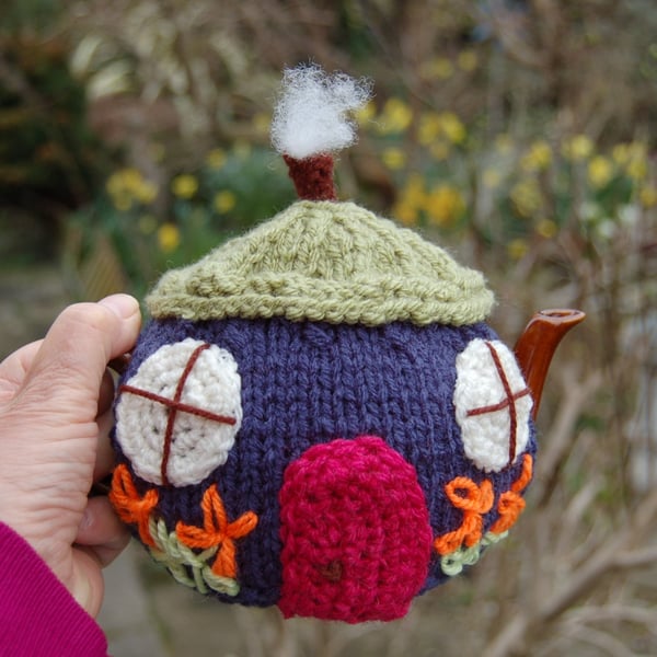 Country cottage tea cosy - hand embroidered, to fit a tea for one  teapot