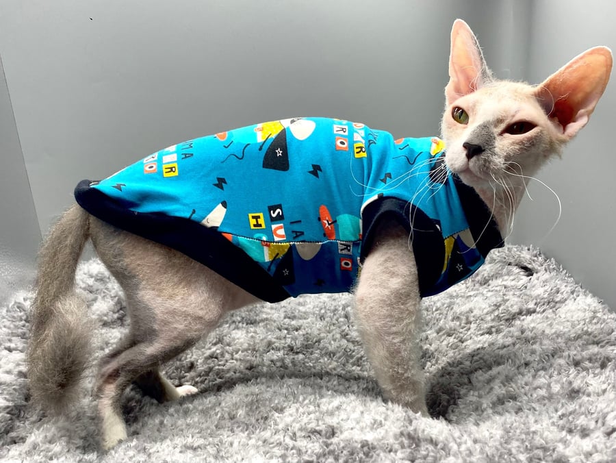 SIZE LARGE hairless Cat Cotton Clothes, Sphynx Summer Shirts, Vest Pet Clothes