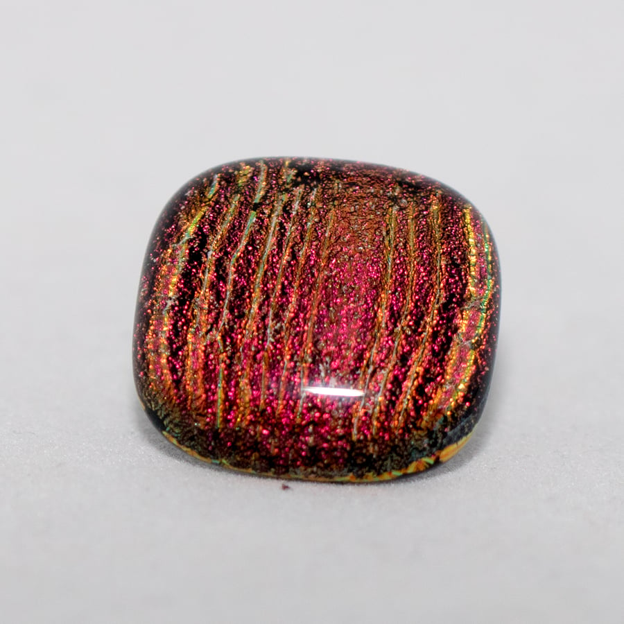 Red & Gold Dichroic Glass Tie Pin - 4015