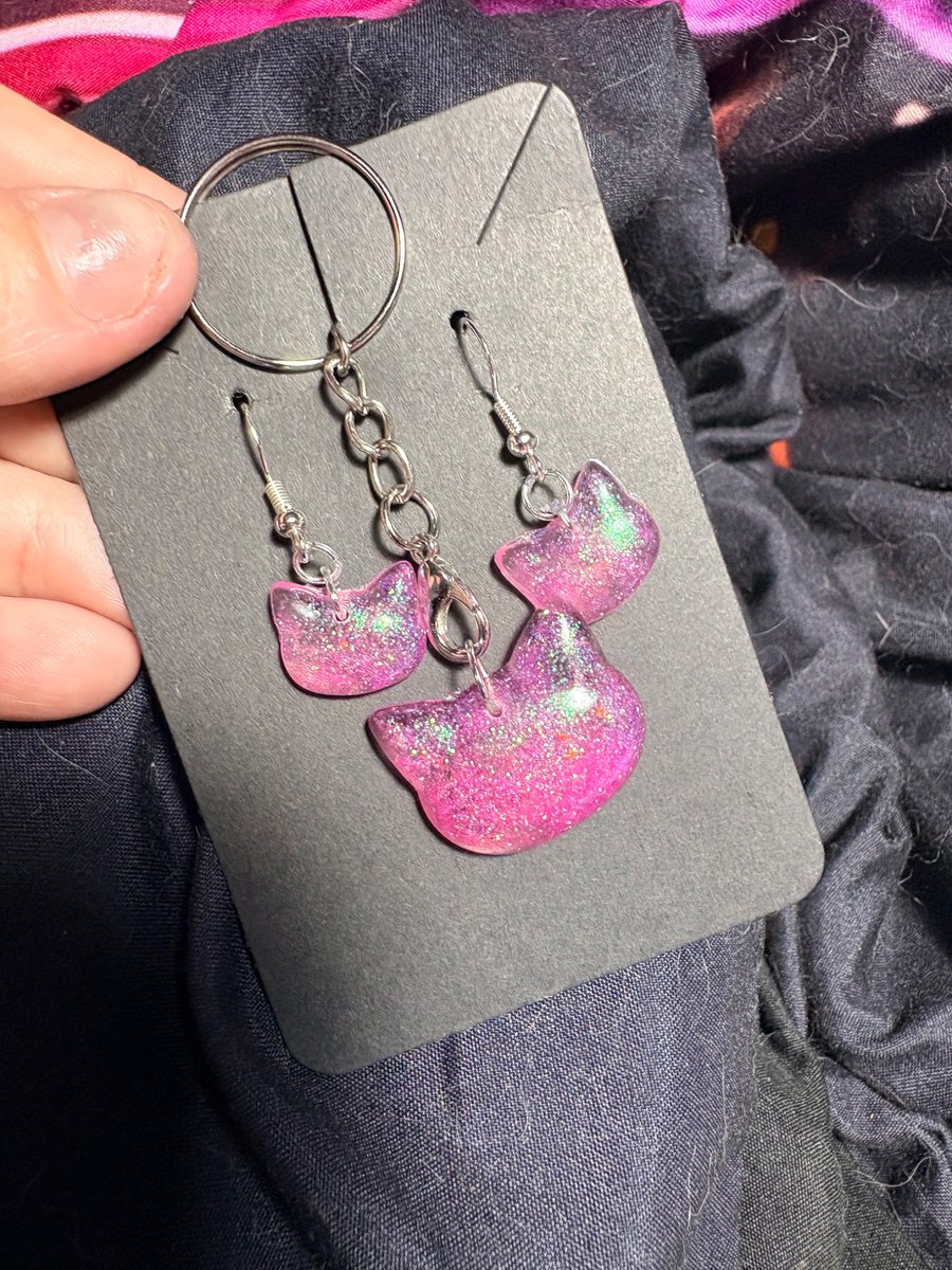 Resin earring and keyring set
