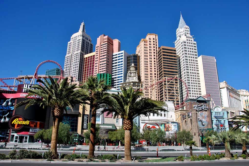 New York New York Hotel Las Vegas America 18"x12" Print