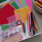Medium assorted arts and crafts kit 