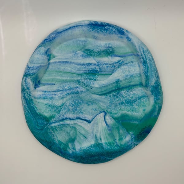 Irregular shaped trinket tray