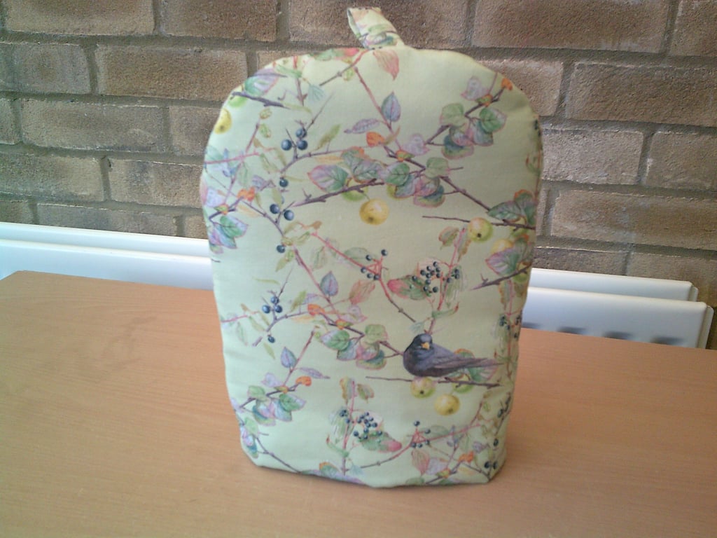 Blackbirds and Apples Small Coffee Pot Cosy