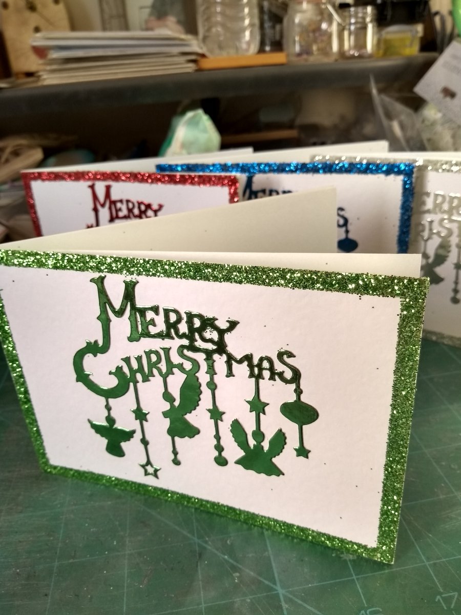 Pack of 4 merry Christmas cards 