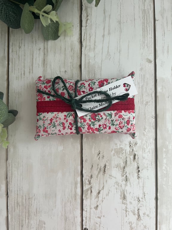 Tissue Holder, Pocket Tissue Holder, Tissue Pouch, Travel Accessory Red Floral