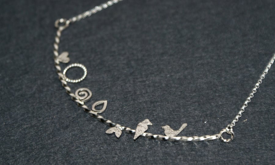 Birds and leaves necklace