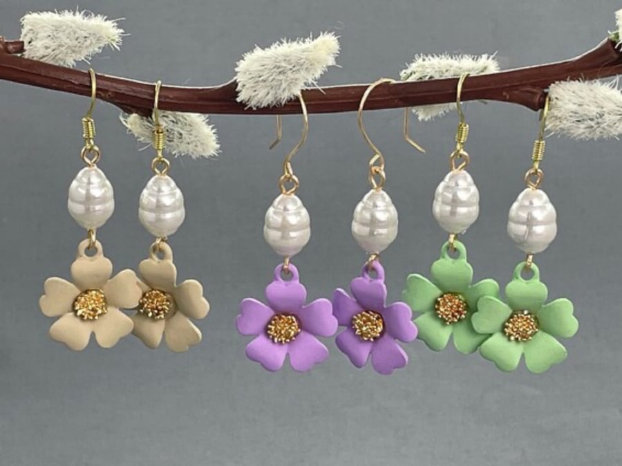 Daisy Shell Pearl Dainty Drop Earrings - Choice of Colour Beige, Green or Purple