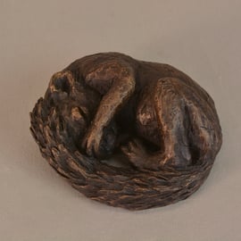 Baby Squirrel Animal Statue Small Bronze Ornament Bronze Resin Sculpture