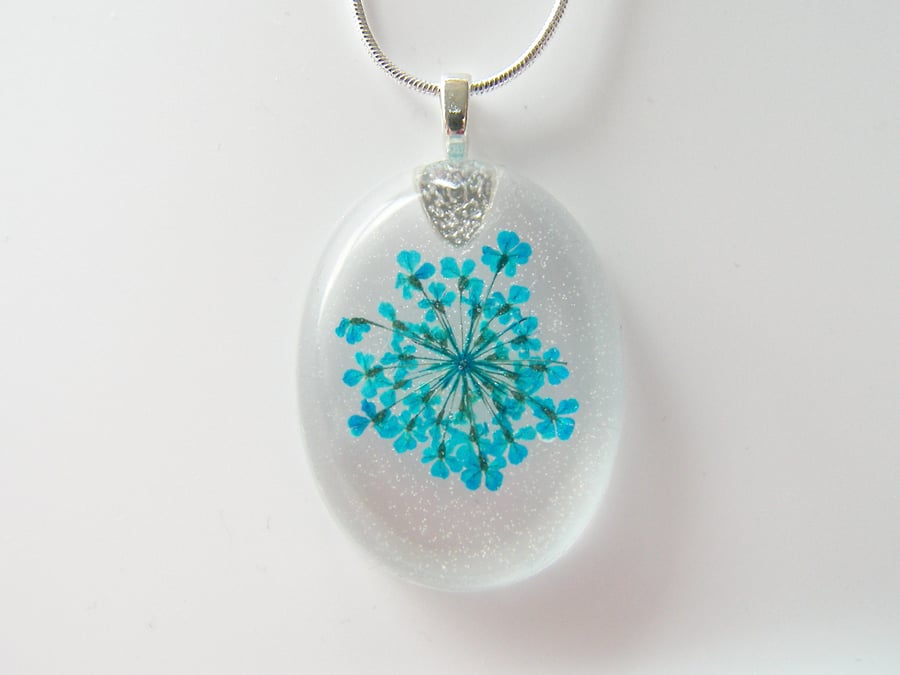 Real Queen Annes Lace Necklace in Resin - SUMMER 