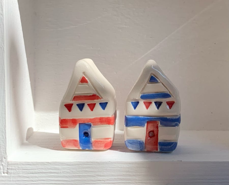Ceramic Red Stripe Beach Hut.