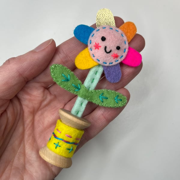 Embroidered Happy Flower in Wooden Bobbin -Pale Pink Face with Yellow Bobbin