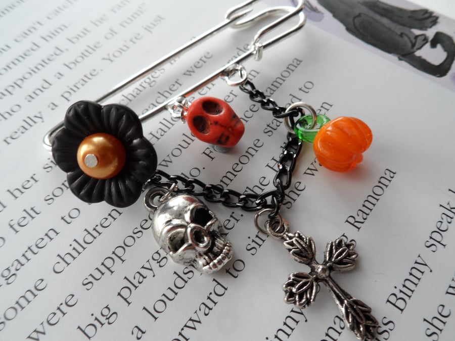 Halloween Kiltpin