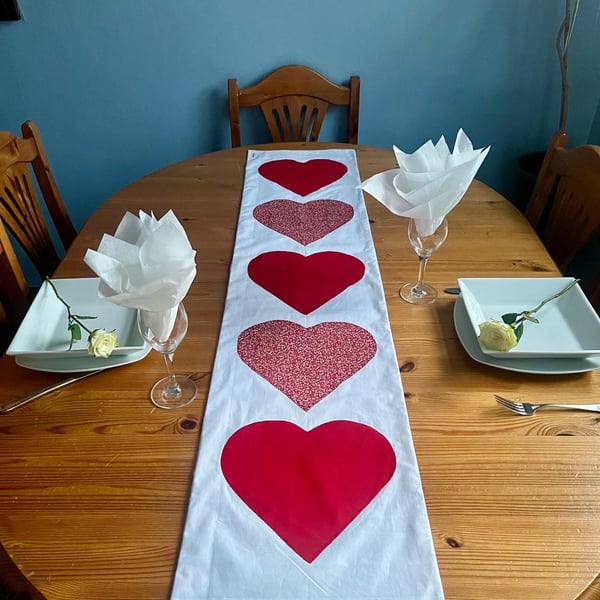 Valentines Table Runner Handmade Red Hearts Appliqué Cotton