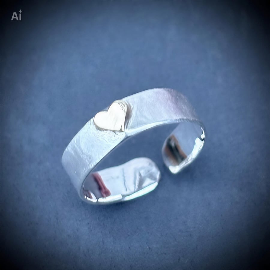 Silver Toe Ring with Gold Heart, Sterling Silver toe ring, adjustable toe ring, 