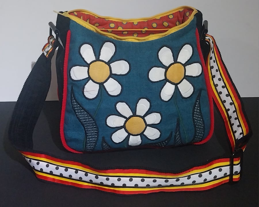 Giggling Daisies Handbag