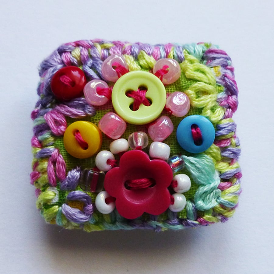 Brooch pin, pastel rainbow flower brooch